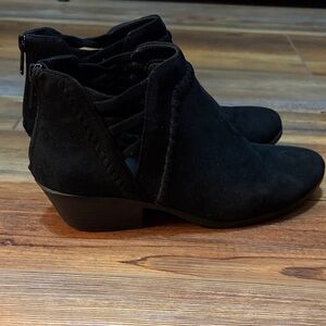 Black Women's Ankle Boots SODA